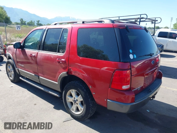 2004 Ford Explorer XLT z VIN 1FMZU73W74UB95173, wystawiony jako IAAI lot #42396738 z przebiegiem 139 703 mil mil oraz . Historia ofert i sprzedaży dostępna na DreamBid. Obrazek 3.