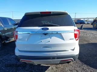 2016 Ford Explorer XLT with VIN 1FM5K8D84GGA22479, listed as a IAAI auction lot 40645958 with 127,482 mi miles and . Bid and sale history available at carsss.com. Image 16.