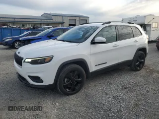 2021 Jeep Cherokee Latitude Plus z VIN 1C4PJLLB5MD112852, wystawiony jako Copart lot #51760005 z przebiegiem 80 804 mil mil oraz Szkoda całkowita • Salvage title. Historia ofert i sprzedaży dostępna na DreamBid. Obrazek 1.