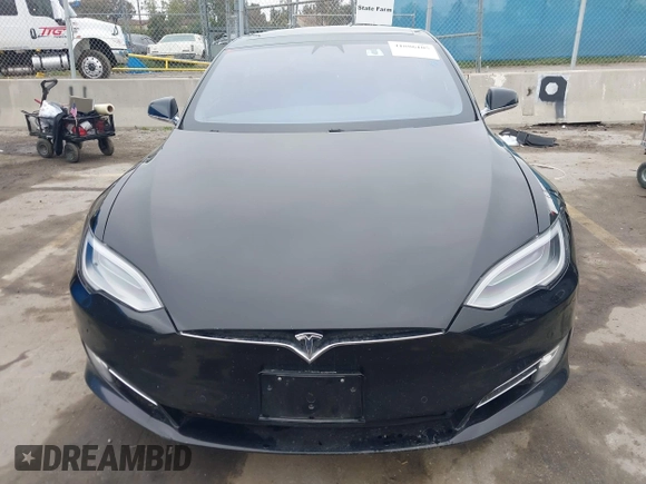 2018 Tesla Model S 75D with VIN 5YJSA1E42JF265691, listed as a IAAI auction lot 41886105 with 99,485 mi miles and . Bid and sale history available at DreamBid. Image 6.