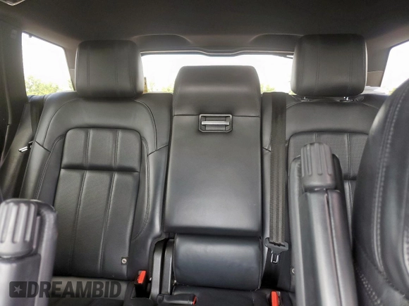 2020 Land Rover Range Rover Sport HSE z VIN SALWR2SU5LA708862, wystawiony jako Copart lot #57265945 z przebiegiem 138 709 mil mil oraz Czysty tytuł • Clean title. Historia ofert i sprzedaży dostępna na DreamBid. Obrazek 10.