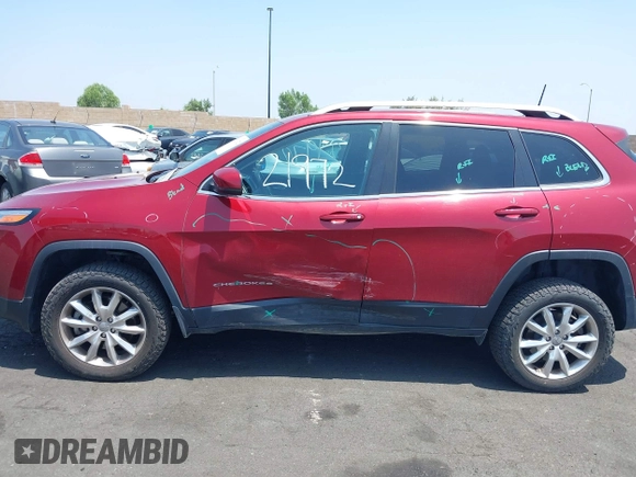 2017 Jeep Cherokee High Altitude with VIN 1C4PJMDS5HW611701, listed as a IAAI auction lot 42421972 with 43,673 mi miles and . Bid and sale history available at DreamBid. Image 14.