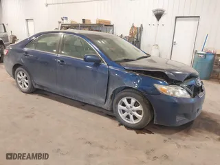2011 Toyota Camry LE with VIN 4T1BF3EK0BU724698, listed as a IAAI auction lot 41415907 with 210,921 mi miles. Bid and sale history available at carsss.com. Image 1.