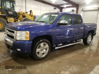 2010 Chevrolet Silverado 1500 LT with VIN 3GCRKSE39AG264945, listed as a Copart auction lot 51769755 with 143,845 mi miles and Salvage Title. Bid and sale history available at DreamBid. Image 1.