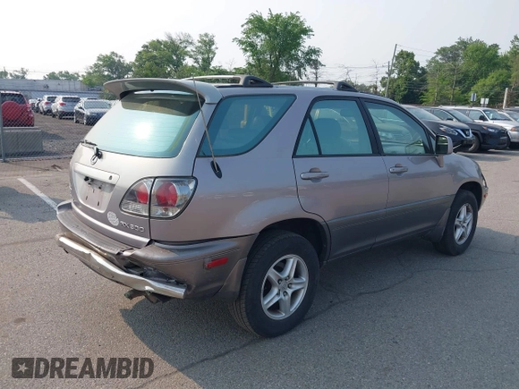 2001 Lexus RX 300 z VIN JTJHF10U910167787, wystawiony jako IAAI lot #42447267 z przebiegiem 165 671 mil mil oraz . Historia ofert i sprzedaży dostępna na DreamBid. Obrazek 4.