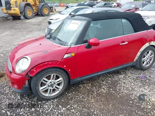2011 MINI Convertible with VIN WMWZN3C55BT132820, listed as a IAAI auction lot 42407756 with Not provided miles and . Bid and sale history available at DreamBid. Image 6.