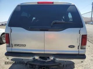2005 Ford Excursion Special Serv z VIN 1FMSU41P95EC50830, wystawiony jako Copart lot #56156504 z przebiegiem Nie podano mil oraz Nie do naprawy • Non repairable. Historia ofert i sprzedaży dostępna na DreamBid. Obrazek 6.