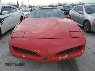 1991 Pontiac Firebird with VIN 1G2FS23E5ML200758, listed as a Copart auction lot 84013464 with 156,810 mi miles and Salvage title. Bid and sale history available at DreamBid. Image 5.