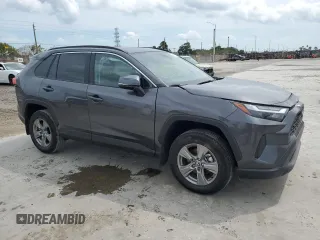 2025 Toyota RAV4 XLE with VIN 2T3W1RFV8SC308225, listed as a Copart auction lot 48661655 with 8,008 mi miles and Salvage Title. Bid and sale history available at carsss.com. Image 4.