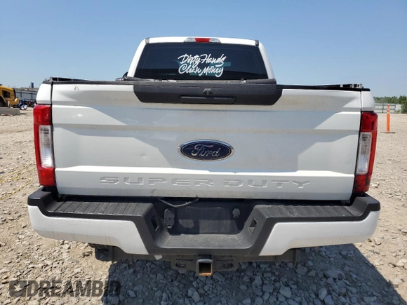 2019 Ford F-250 XL with VIN 1FT7W2B67KEE92705, listed as a Copart auction lot 63478455 with 70,378 mi miles and Clean title. Bid and sale history available at DreamBid. Image 6.
