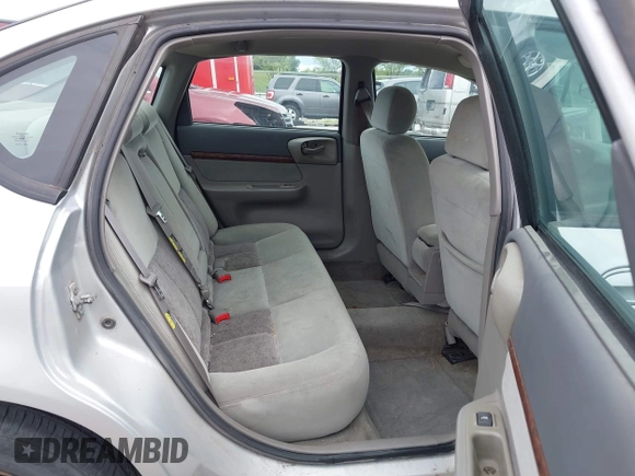 2004 Chevrolet Impala z VIN 2G1WF55E049250577, wystawiony jako IAAI lot #42791234 z przebiegiem 228 882 mil mil oraz . Historia ofert i sprzedaży dostępna na DreamBid. Obrazek 8.