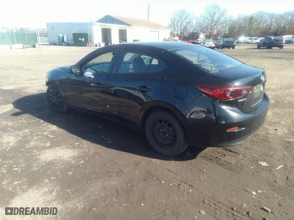 2014 Mazda Mazda3 i Sport with VIN JM1BM1U73E1186502, listed as a IAAI auction lot 38724333 with 999,999 mi miles. Bid and sale history available at carsss.com. Image 3.