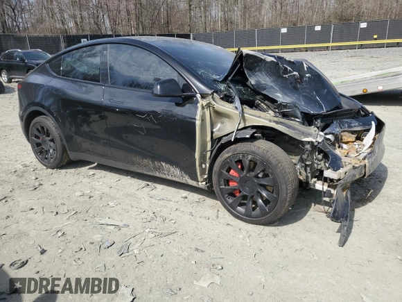 2022 Tesla Model Y Long Range with VIN 7SAYGDEE6NA007215, listed as a Copart auction lot 49749135 with 38,208 mi miles and Salvage Title. Bid and sale history available at carsss.com. Image 4.