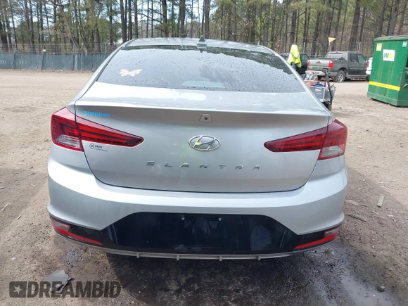 2020 Hyundai Elantra SEL z VIN 5NPD84LF9LH551715, wystawiony jako IAAI lot #41705596 z przebiegiem 120 878 mil mil oraz . Historia ofert i sprzedaży dostępna na DreamBid. Obrazek 16.