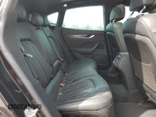2017 Maserati Levante S with VIN ZN661YUS4HX225959, listed as a Copart auction lot 44371894 with 68,605 mi miles. Bid and sale history available at carsss.com. Image 10.