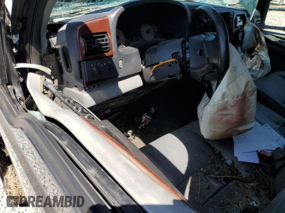 2005 Ford Super Duty F-250 XL with VIN 1FTSW21P85EB09329, listed as a Copart auction lot 52368935 with 0 mi miles and Salvage Title. Bid and sale history available at carsss.com. Image 8.