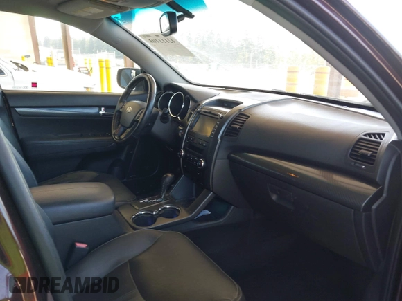 2011 Kia Sorento SX with VIN 5XYKWDA23BG120760, listed as a IAAI auction lot 42111403 with 119,666 mi miles. Bid and sale history available at carsss.com. Image 5.