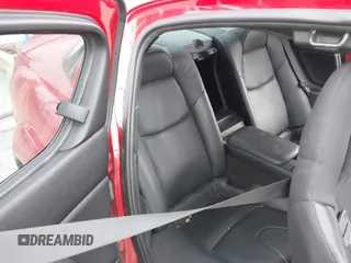 2006 Mazda RX-8 z VIN JM1FE173960203107, wystawiony jako IAAI lot #41416061 z przebiegiem 68 507 mil mil oraz . Historia ofert i sprzedaży dostępna na DreamBid. Obrazek 8.