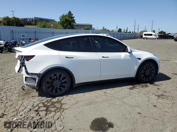 2021 Tesla Model Y Performance z VIN 5YJYGDEF2MF277467, wystawiony jako Copart lot #52410275 z przebiegiem 57 116 mil mil oraz Szkoda całkowita • Salvage title. Historia ofert i sprzedaży dostępna na DreamBid. Obrazek 3.