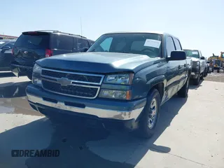 2007 Chevrolet Silverado 1500 LS with VIN 2GCEC13VX71114824, listed as a IAAI auction lot 41711088 with 138,206 mi miles and . Bid and sale history available at DreamBid. Image 18.