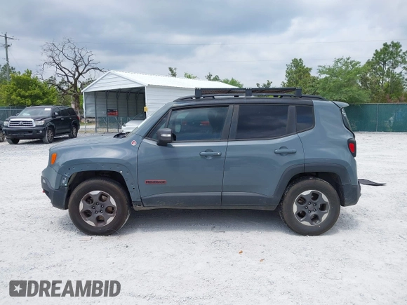 2017 Jeep Renegade Deserthawk z VIN ZACCJBCBXHPF82004, wystawiony jako IAAI lot #42027598 z przebiegiem Nie podano mil oraz . Historia ofert i sprzedaży dostępna na DreamBid. Obrazek 14.