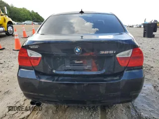 2006 BMW 3 Series 325i z VIN WBAVB13576PT24671, wystawiony jako Copart lot #56490285 z przebiegiem 99 604 mil mil oraz Szkoda całkowita • Salvage title. Historia ofert i sprzedaży dostępna na DreamBid. Obrazek 6.