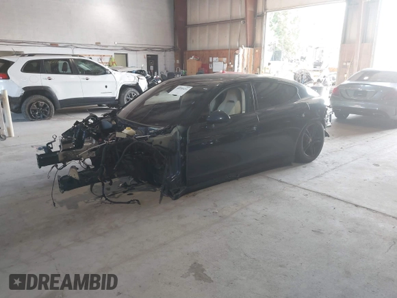 2014 Porsche Panamera GTS with VIN WP0AF2A7XEL083274, listed as a IAAI auction lot 40258451 with 98,861 mi miles and . Bid and sale history available at DreamBid. Image 19.