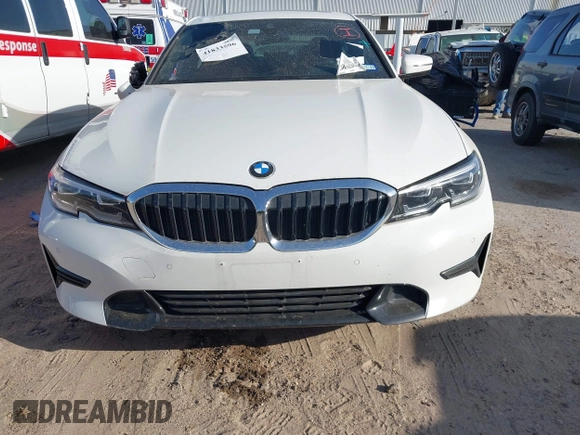 2022 BMW 3 Series 330i z VIN 3MW5R1J01N8C72194, wystawiony jako IAAI lot #41833596 z przebiegiem 24 296 mil mil oraz . Historia ofert i sprzedaży dostępna na DreamBid. Obrazek 12.