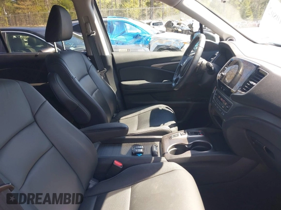 2021 Honda Pilot EX-L with VIN 5FNYF6H59MB016354, listed as a IAAI auction lot 42108020 with 61,436 mi miles and . Bid and sale history available at DreamBid. Image 5.