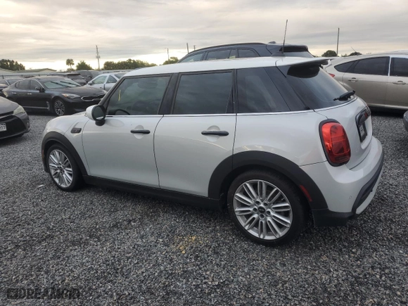 2023 MINI Hardtop 4 Door Cooper S with VIN WMW53DK03P2T16781, listed as a Copart auction lot 74671614 with 0 mi miles and Non Repairable. Bid and sale history available at carsss.com. Image 2.