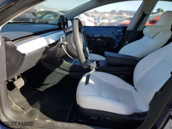 2022 Tesla Model 3 Long Range with VIN 5YJ3E1EB0NF361204, listed as a Copart auction lot 87693415 with 32,042 mi miles and Salvage Title. Bid and sale history available at carsss.com. Image 7.