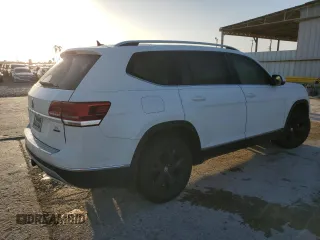 2018 Volkswagen Atlas SEL with VIN 1V2MR2CA2JC526426, listed as a Copart auction lot 48944265 with 102,938 mi miles and Salvage title. Bid and sale history available at DreamBid. Image 3.
