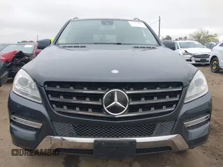 2012 Mercedes-Benz M 350 z VIN 4JGDA5HB7CA020824, wystawiony jako IAAI lot #41774135 z przebiegiem 157 816 mil mil oraz . Historia ofert i sprzedaży dostępna na DreamBid. Obrazek 12.