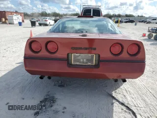 1988 Chevrolet Corvette z VIN 1G1YY2185J5120174, wystawiony jako Copart lot #44314235 z przebiegiem 85 341 mil mil oraz Nie do naprawy • Non repairable. Historia ofert i sprzedaży dostępna na DreamBid. Obrazek 6.