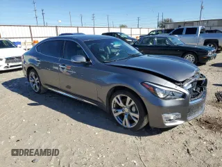 2019 Infiniti Q70 Luxe с VIN JN1BY1PR7KM725623, выставлен на аукционе Copart как лот 80134544 с пробегом 73 621 миль миль и Списание • Salvage title. История ставок и продаж доступна на DreamBid. Изображение 4.