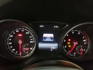 2018 Mercedes-Benz CLA 250 with VIN WDDSJ4EB3JN665735, listed as a Copart auction lot 45881434 with 46,598 mi miles and . Bid and sale history available at DreamBid. Image 9.