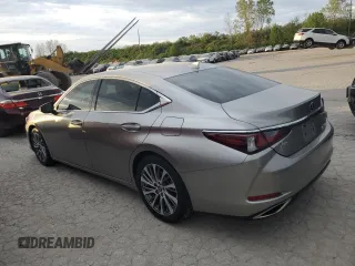 2020 Lexus ES 350 с VIN 58ADZ1B17LU062726, выставлен на аукционе Copart как лот 49990744 с пробегом 102 947 миль миль и Списание • Salvage title. История ставок и продаж доступна на DreamBid. Изображение 2.