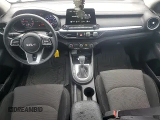 2022 Kia Forte LXS with VIN 3KPF24AD5NE424317, listed as a Copart auction lot 65149794 with 48,011 mi miles and Salvage Title. Bid and sale history available at DreamBid. Image 8.