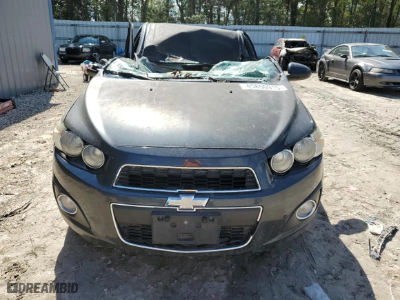 2015 Chevrolet Sonic LTZ with VIN 1G1JE5SBXF4123266, listed as a Copart auction lot 45850915 with NaN miles and Salvage Title. Bid and sale history available at carsss.com. Image 5.