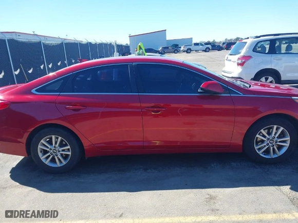 2017 Hyundai Sonata SE with VIN 5NPE24AF2HH570946, listed as a IAAI auction lot 41676560 with 180,465 mi miles. Bid and sale history available at carsss.com. Image 14.