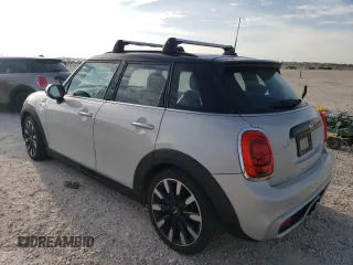 2015 MINI Cooper Hardtop 4 Door S with VIN WMWXU3C50F2B65944, listed as a Copart auction lot 82986174 with 121,207 mi miles and Clean Title. Bid and sale history available at carsss.com. Image 2.