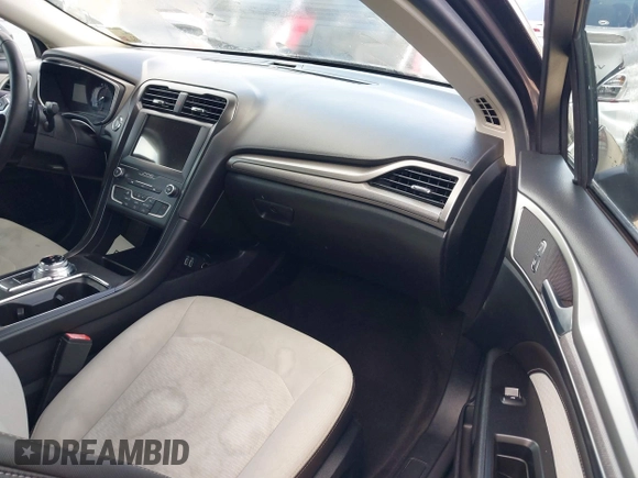 2019 Ford Fusion SE with VIN 3FA6P0HD7KR169700, listed as a IAAI auction lot 42064494 with 56,463 mi miles and . Bid and sale history available at DreamBid. Image 5.