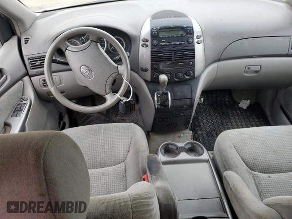 2006 Toyota Sienna with VIN 5TDZA29C76S405887, listed as a Copart auction lot 49289415 with Not Provided miles and Non Repairable. Bid and sale history available at DreamBid. Image 8.