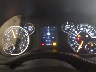 2019 Ram 1500 Tradesman z VIN 1C6RRFCG9KN677067, wystawiony jako IAAI lot #40993768 z przebiegiem 45 282 mil mil oraz . Historia ofert i sprzedaży dostępna na DreamBid. Obrazek 7.