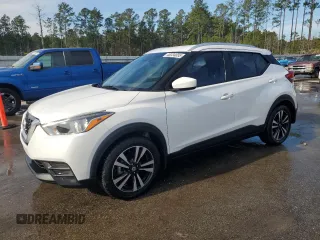 2019 Nissan Kicks S with VIN 3N1CP5CU0KL512399, listed as a Copart auction lot 46334055 with 50,046 mi miles and Salvage Title. Bid and sale history available at carsss.com. Image 1.
