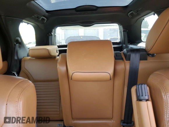 2017 Land Rover Discovery HSE Luxury with VIN SALRHBBK3HA023930, listed as a Copart auction lot 54800005 with 117,615 mi miles and Clean Title. Bid and sale history available at DreamBid. Image 10.