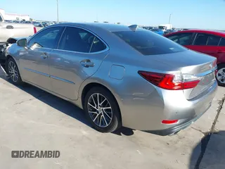 2016 Lexus ES with VIN 58ABK1GG8GU032522, listed as a IAAI auction lot 41666584 with 60,416 mi miles and . Bid and sale history available at carsss.com. Image 3.