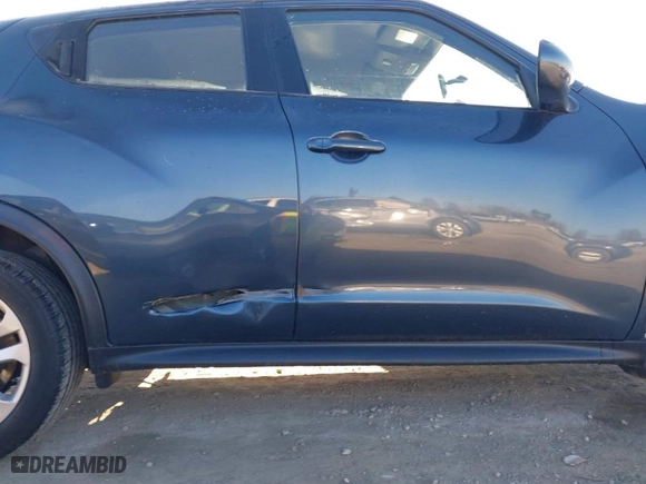 2013 Nissan Juke SV with VIN JN8AF5MR5DT212989, listed as a IAAI auction lot 41877383 with 77,260 mi miles. Bid and sale history available at carsss.com. Image 14.