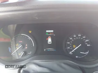 2021 Toyota Sienna XLE z VIN 5TDYRKEC2MS028134, wystawiony jako IAAI lot #42152640 z przebiegiem 107 427 mil mil oraz . Historia ofert i sprzedaży dostępna na DreamBid. Obrazek 7.