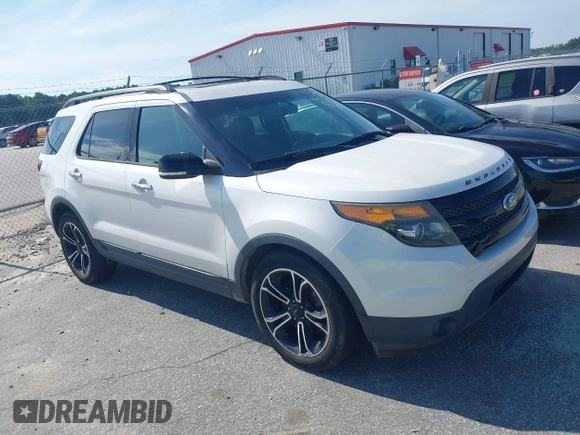 2014 Ford Explorer Sport with VIN 1FM5K8GT2EGC04825, listed as a IAAI auction lot 42676111 with 183,023 mi miles and . Bid and sale history available at DreamBid. Image 1.